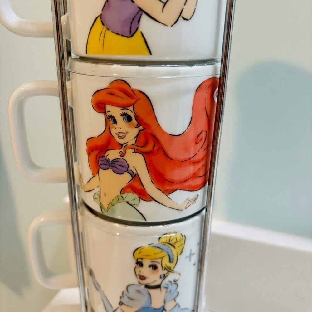 RARE Disney Princess Stackable Mug Set- Ariel, Belle, Cinderella, Snow White - Picture 8 of 9